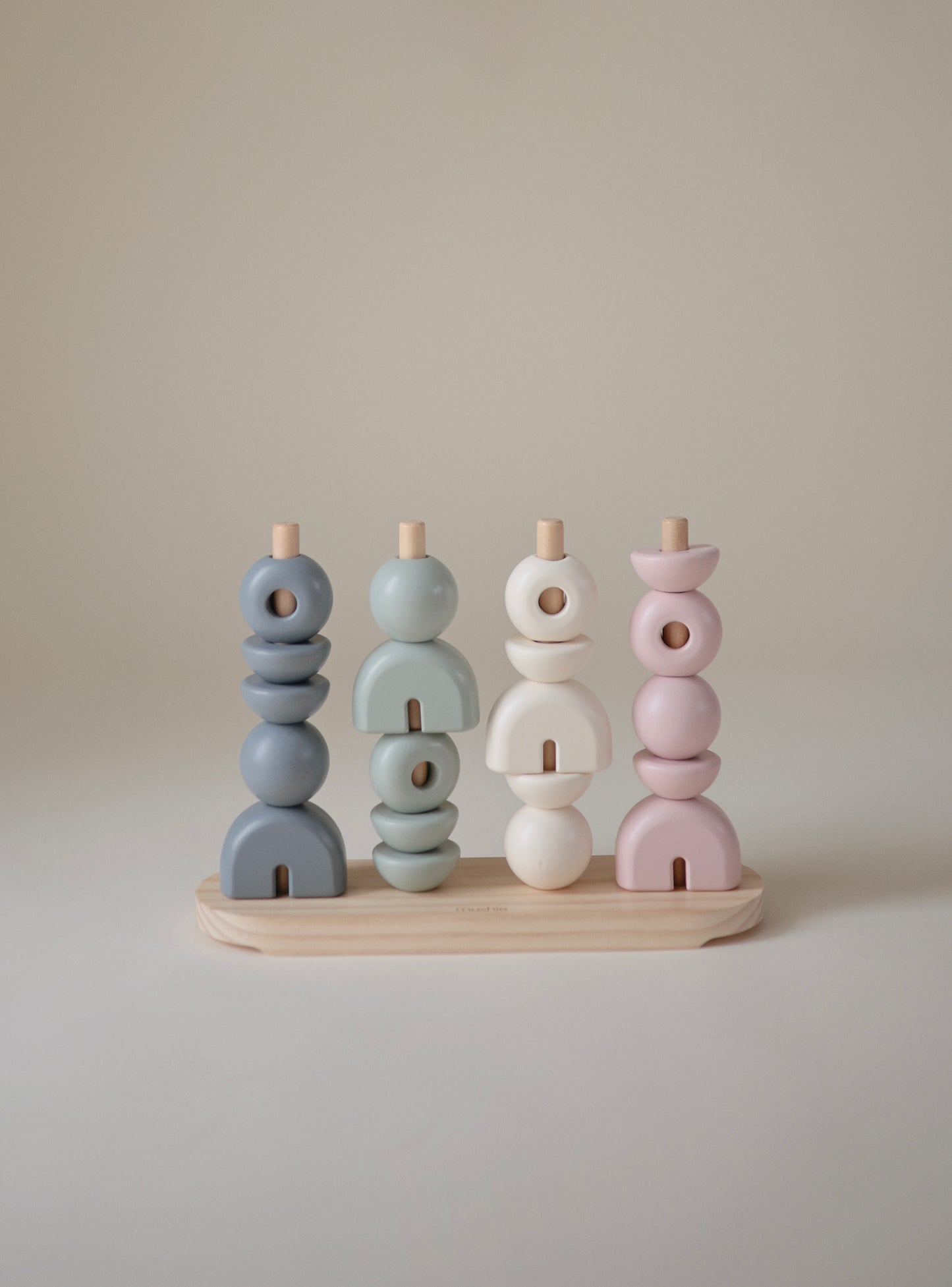 Apilador de madera con múltiples formas