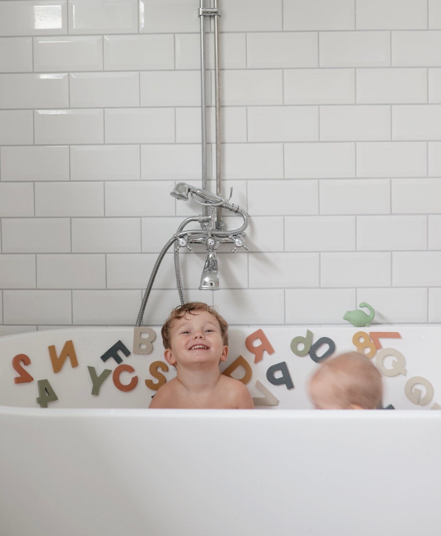 Juego de baño con letras y números