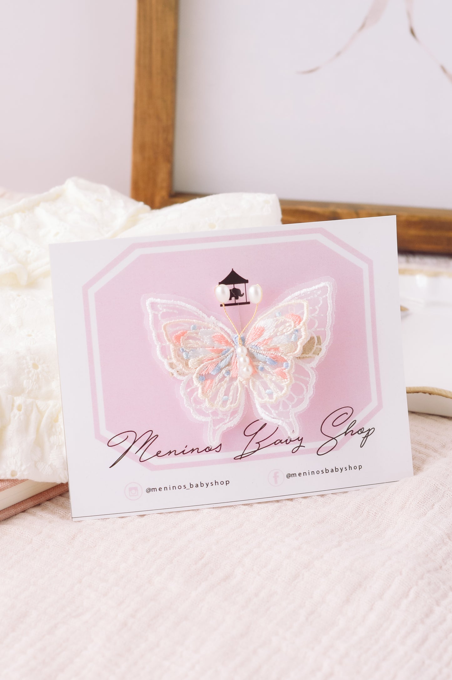 Clip Mariposa Rosa