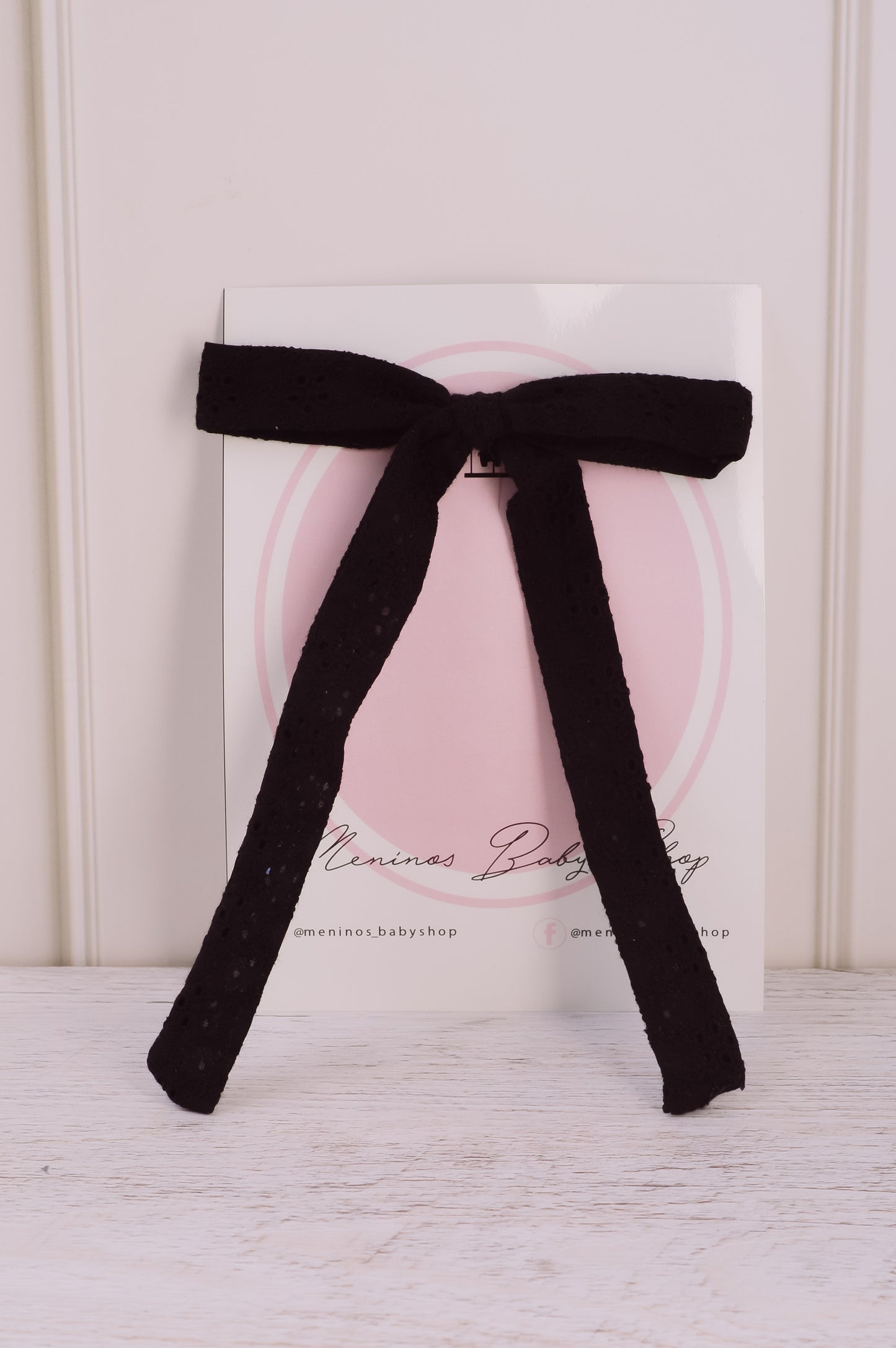 Lazo Black Eyelet