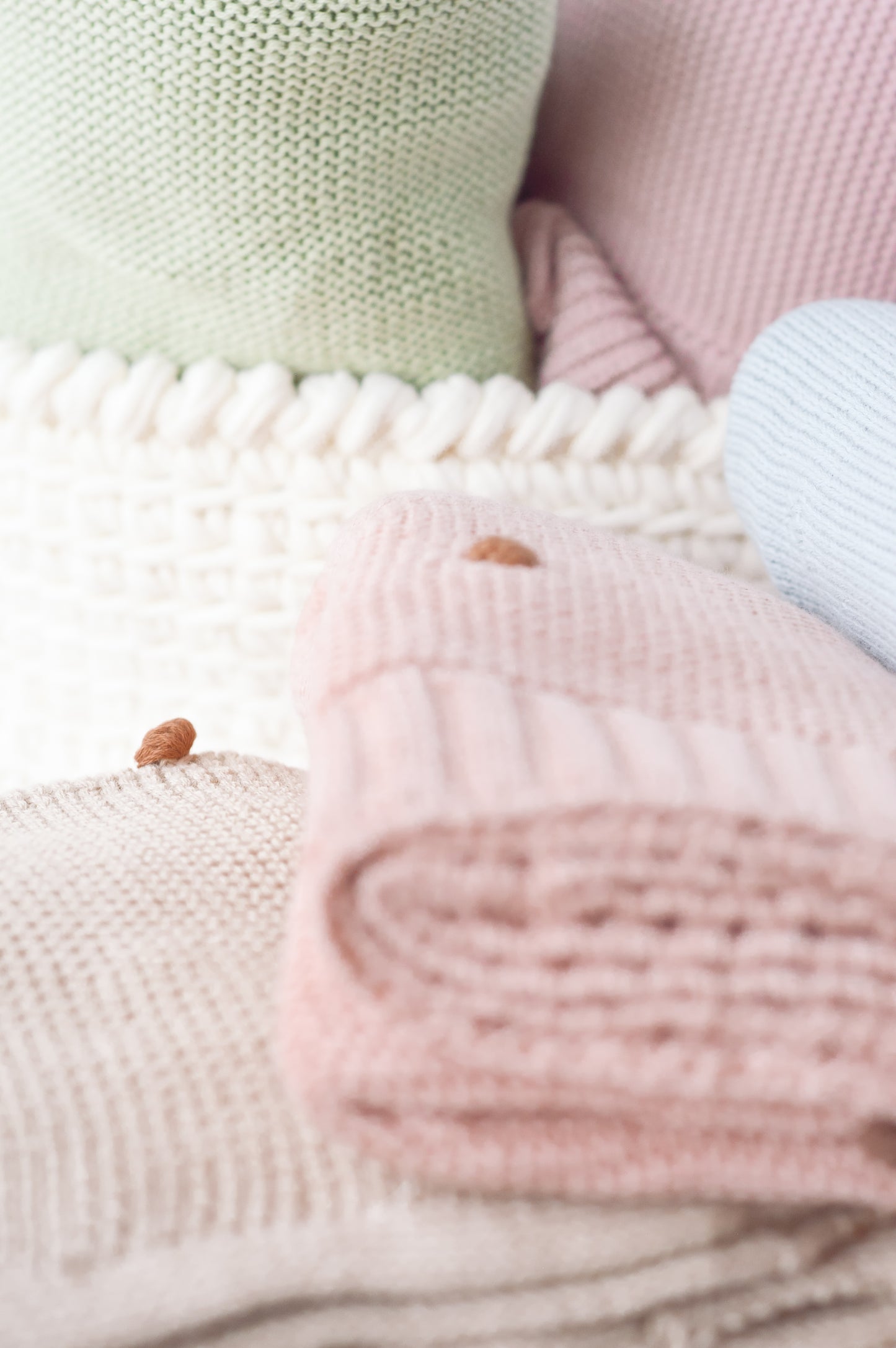 Dots Blanket