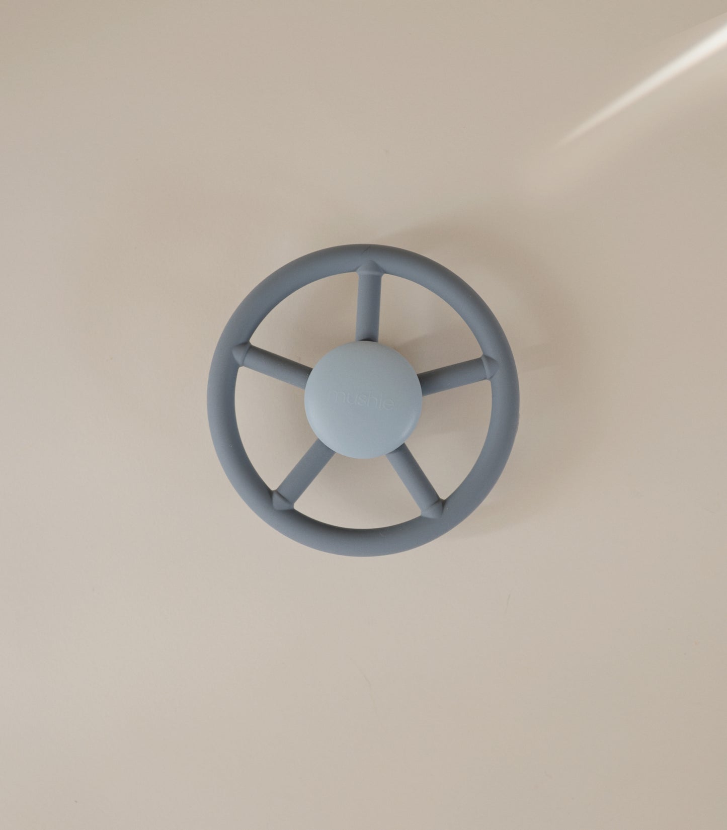 Wheel Suction Spinner Toy