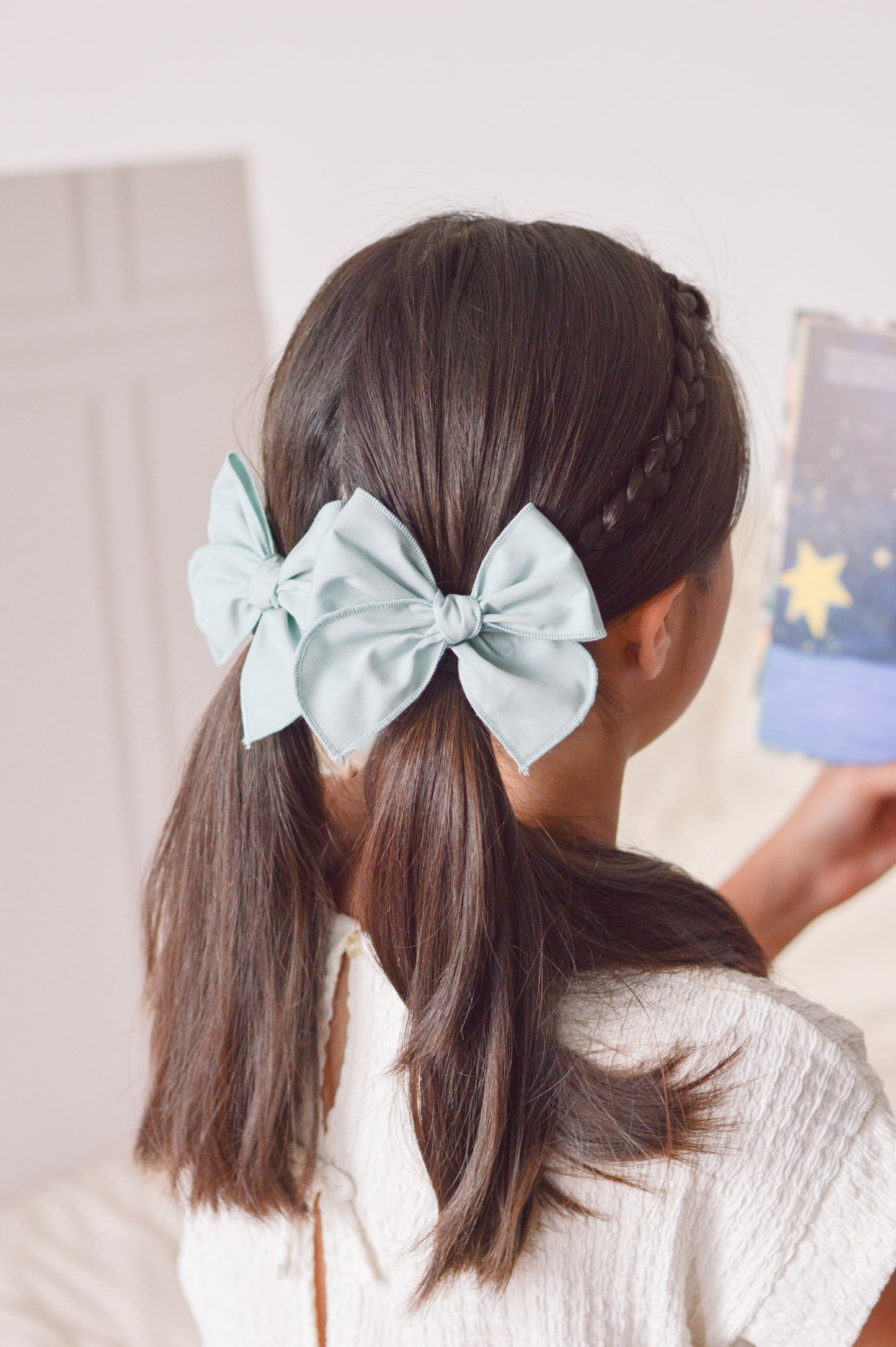 Ma. Antonieta Par Pale Blue