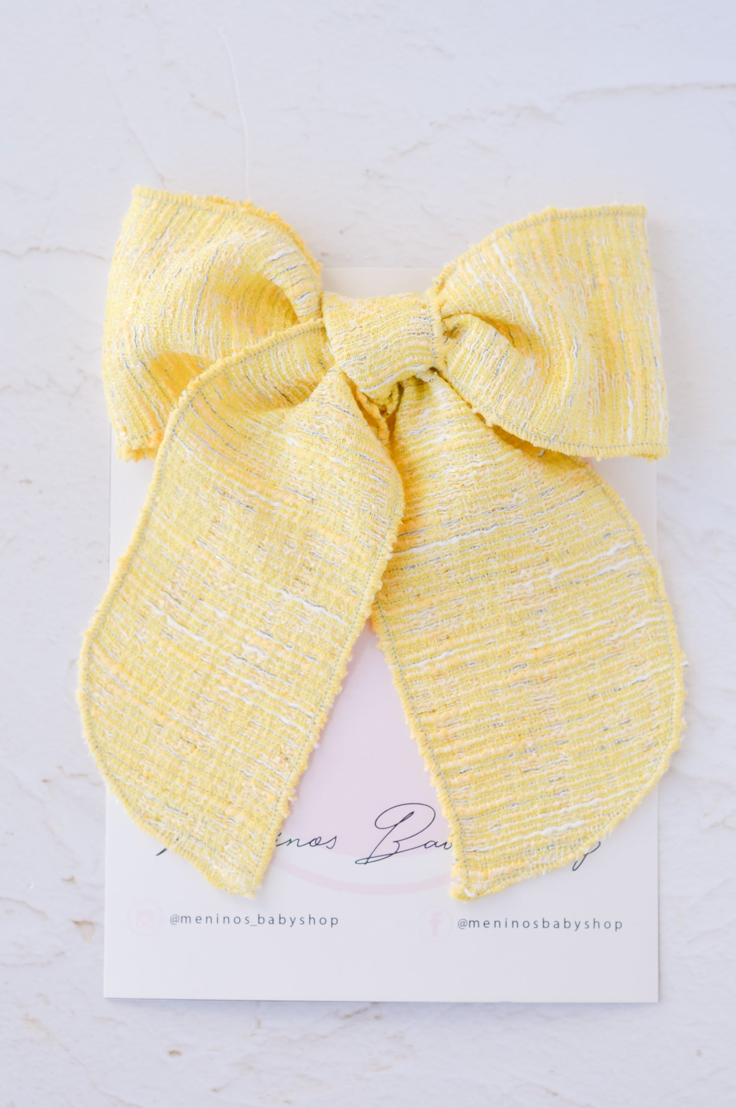 Tweed amarillo