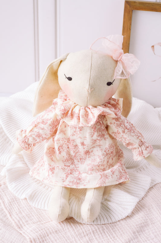 Coneja Vestido Cuello Rosa