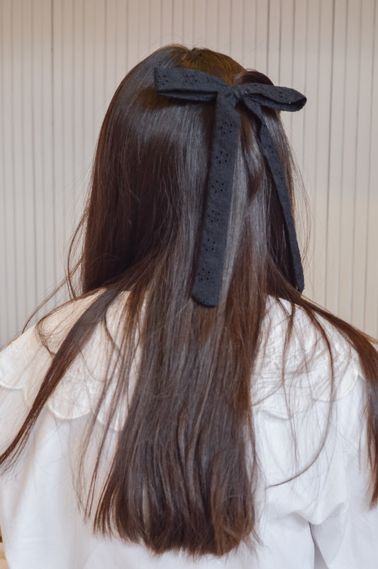 Lazo Black Eyelet