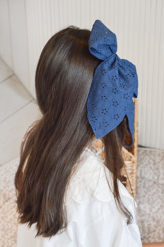 Royal Eyelet