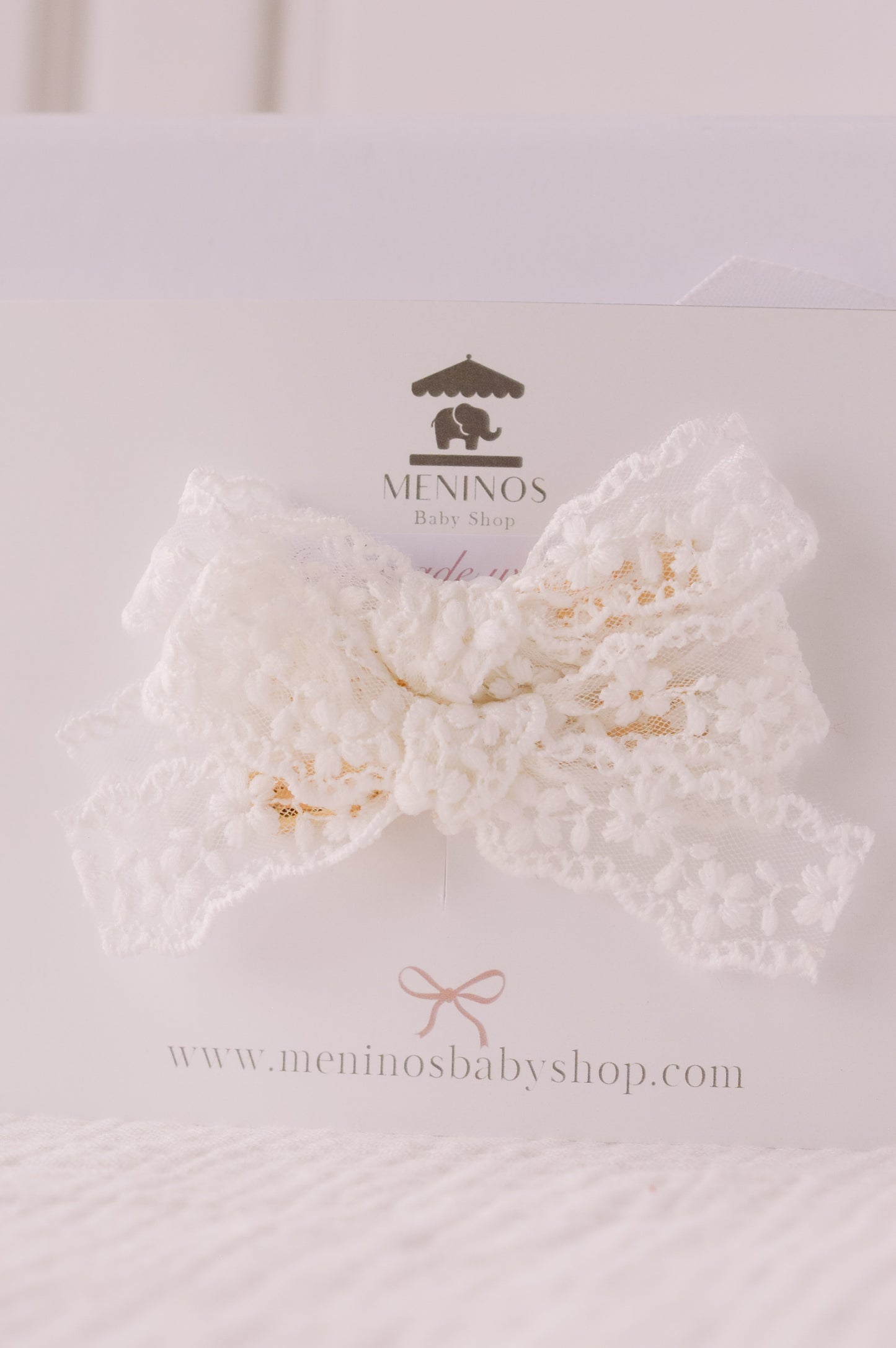 Par Charlotte Flower Lace