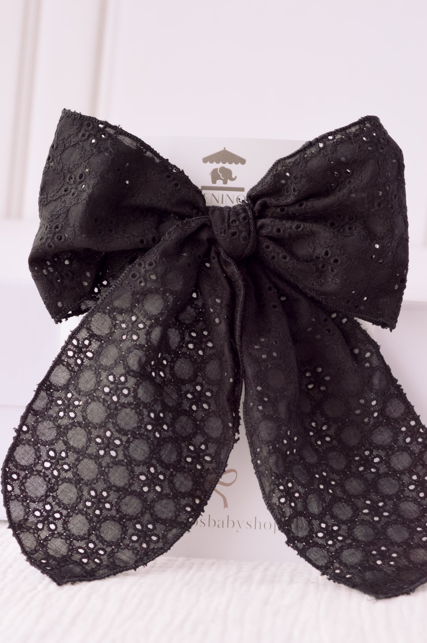 Black Eyelet