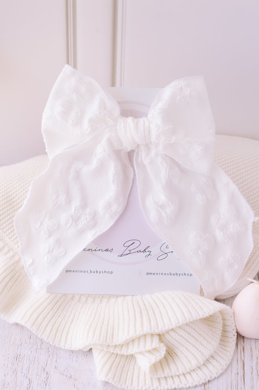 Eyelet